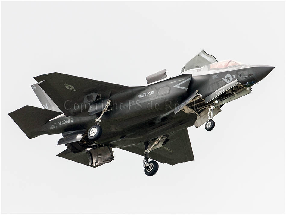 airplane images f35 lihgtning stealth